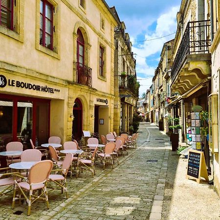 Logis Hotel Le Boudoir Belves Exterior photo