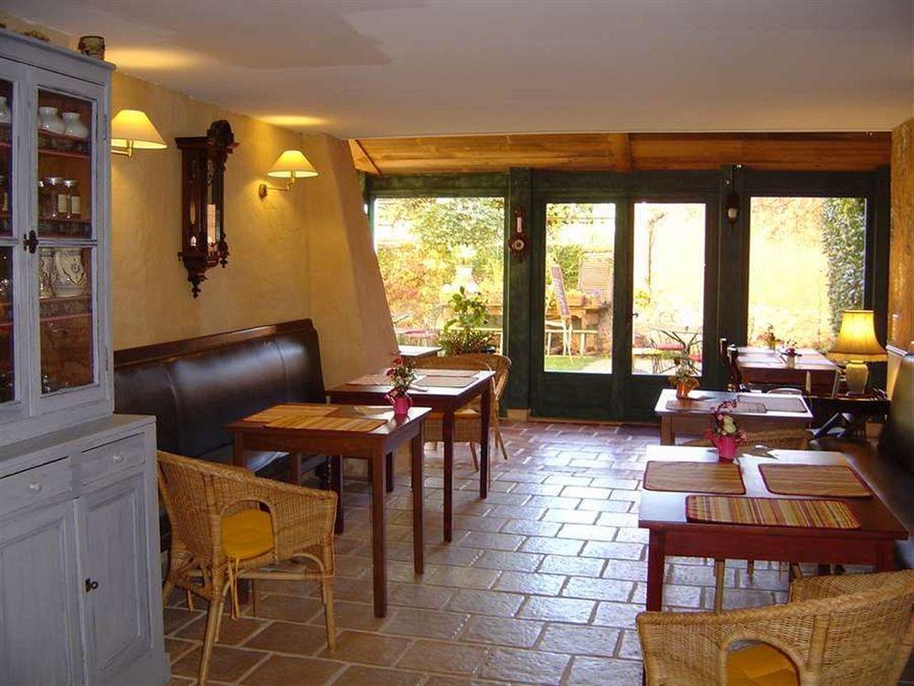 Logis Hotel Le Boudoir Belves Exterior photo
