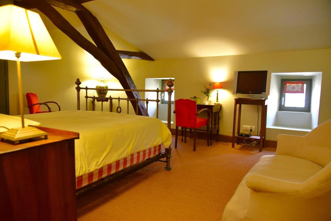 Logis Hotel Le Boudoir Belves Exterior photo