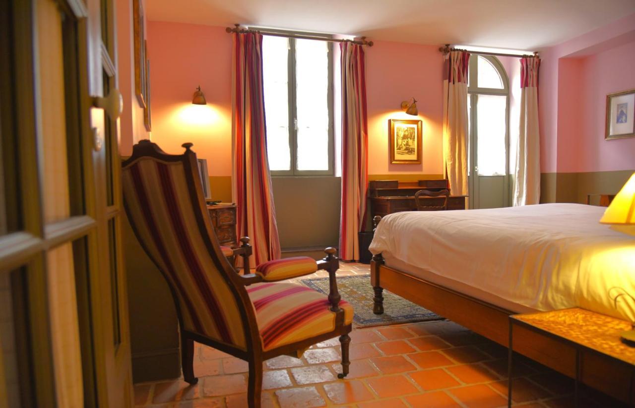 Logis Hotel Le Boudoir Belves Exterior photo