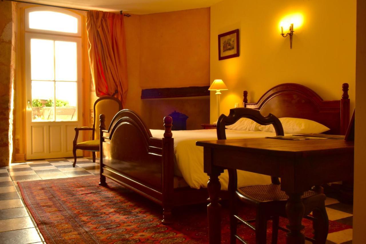 Logis Hotel Le Boudoir Belves Exterior photo