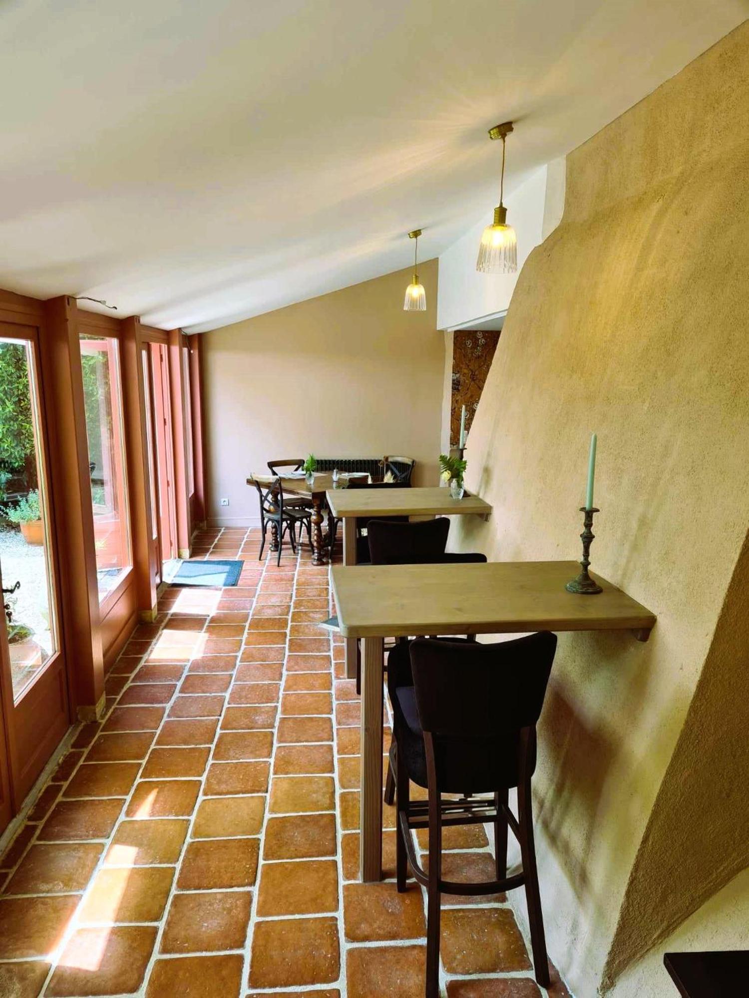 Logis Hotel Le Boudoir Belves Exterior photo